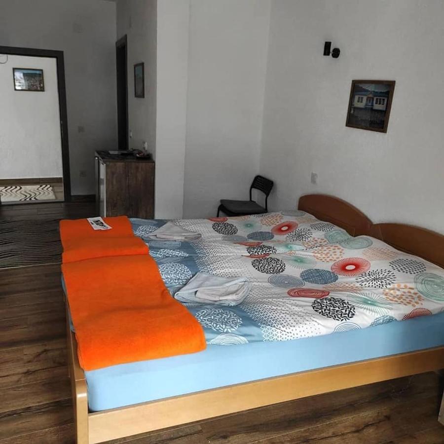 Bed and Breakfast Casa Mular Kruševo Esterno foto